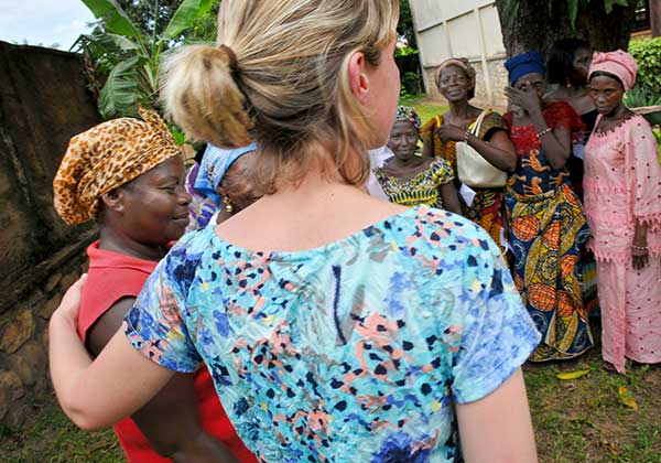Besuch bei verfolgten Christinnen (Zentralafrikanische Republik)