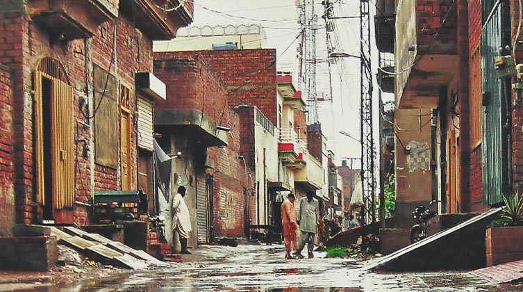 Straßenszene in Pakistan