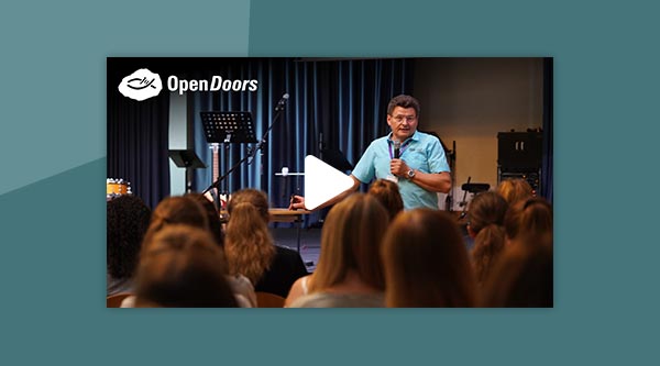 Video Thumbnail zur Vorstellung von Open Doors