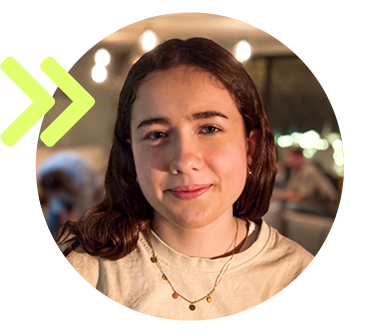 Portraitfoto einer jungen Frau