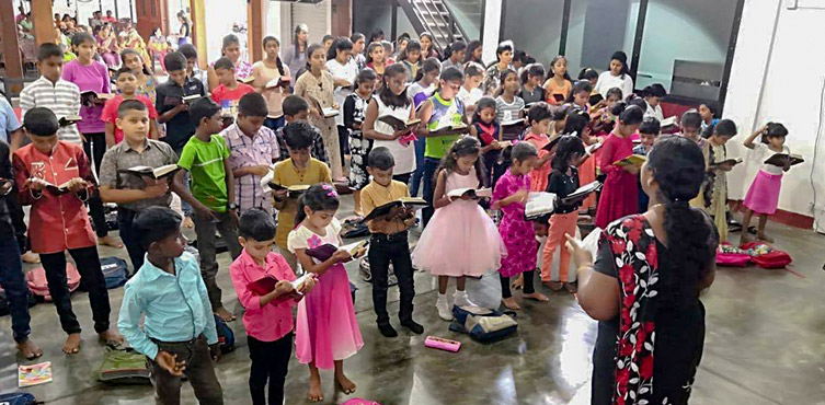 Kindergottesdienst in der Zion Church Minuten vor der Explosion