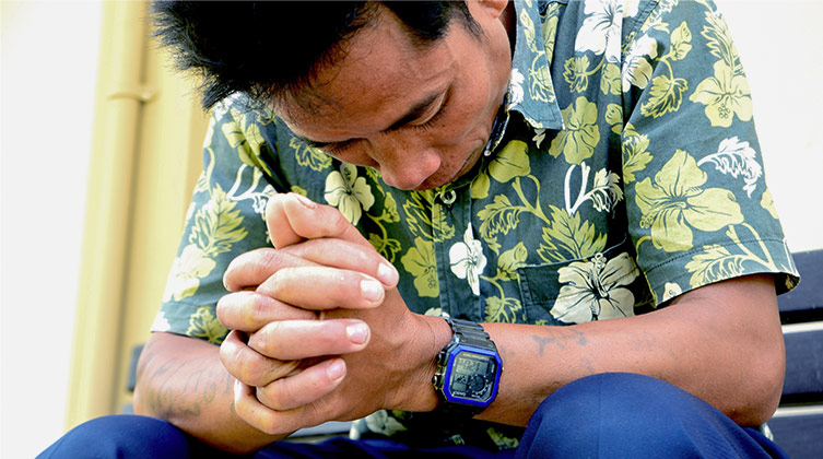 Sop aus dem nördlichen Laos war Buddhist bis er das Evangelium hörte. Danach wurde er zum Nachfolger von Jesus Christus.