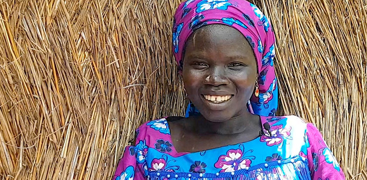 Ruth aus Nigeria