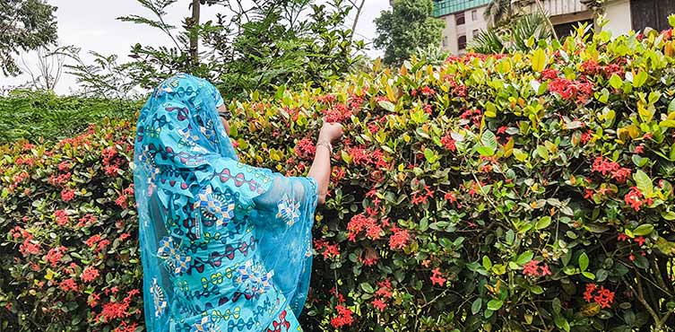 Sadia aus Kamerun