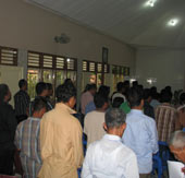 Christen in einem Gottesdienst in Indonesien