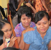 Junge Frauen aus Indonesien
