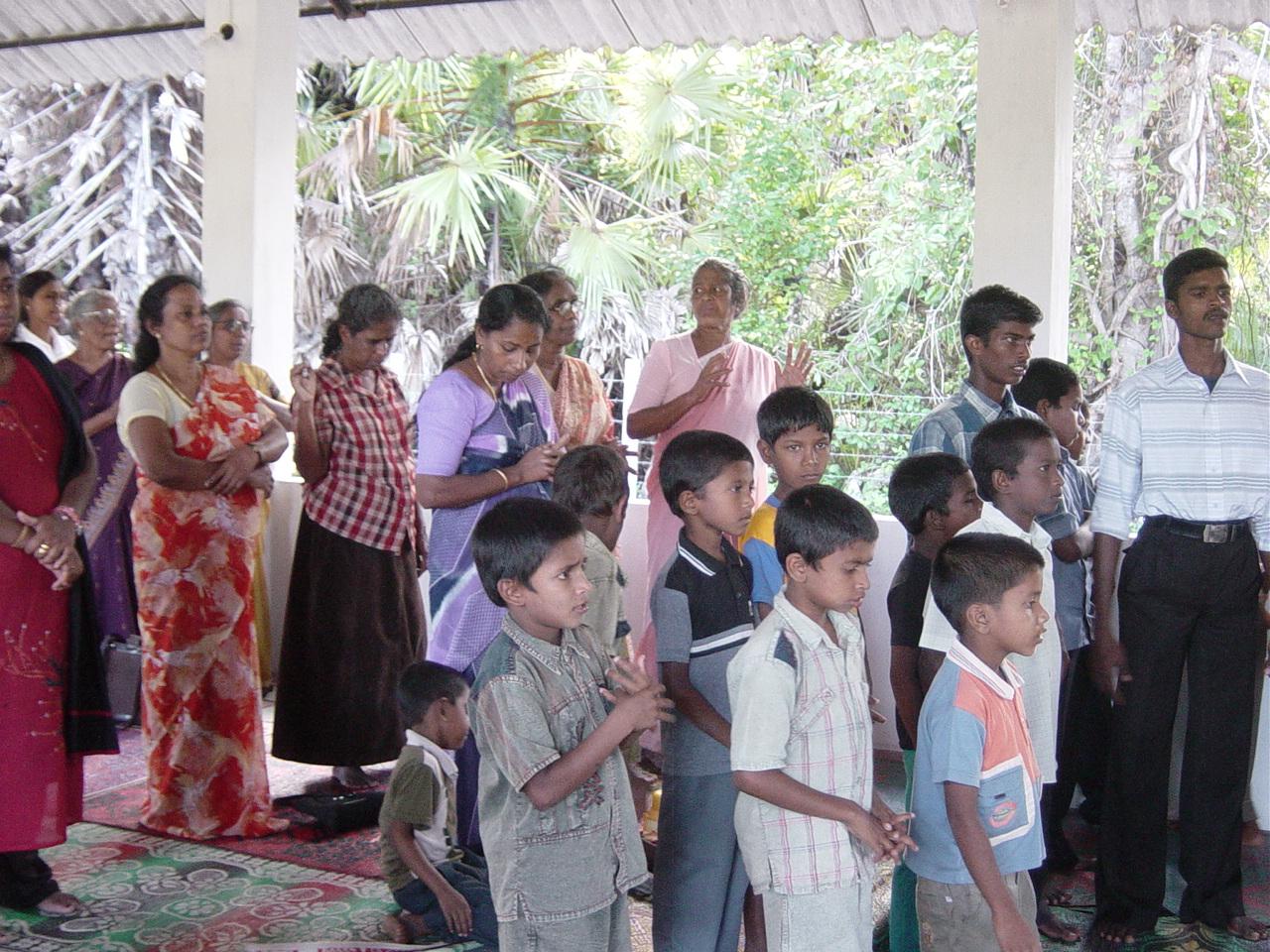 Sri Lanka: Gottesdienst der East Lanka Evangelischen Mission