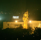 Statue einer Hindugottheit in Dehli, Indien