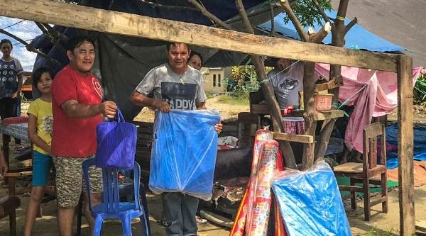 Verteilung von Hilfsgütern an betroffene Christen