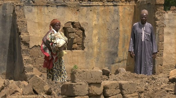 Durch gewaltsame Übergriffe wurden viele Häuser von Christen im Norden Nigerias zerstört