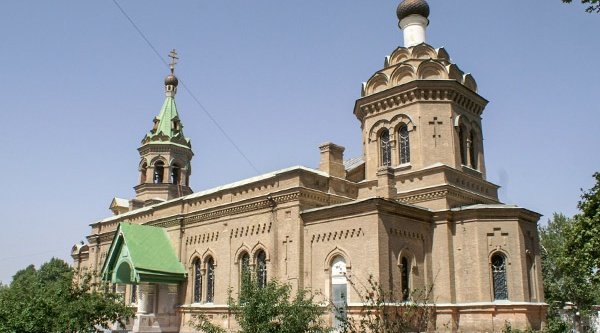 Die Alexej-Kathedrale in Samarkand: Orthodoxe Kirchen haben in Usbekistan kaum Probleme mit den Behörden