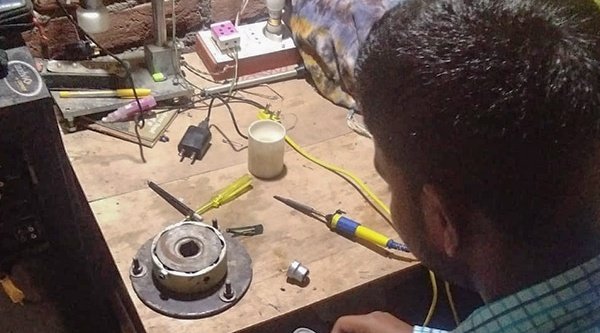 Aman an seinem Arbeitsplatz: „Dieses Geschäft hat unser Leben nachhaltig verändert“