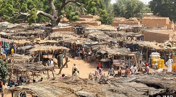 Eine Marktszene im Niger (Bild: © IMB.org)