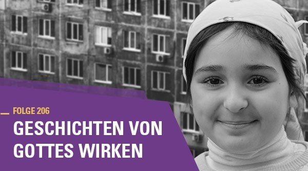 Porträt eines Kindes in Schwarz Weiß