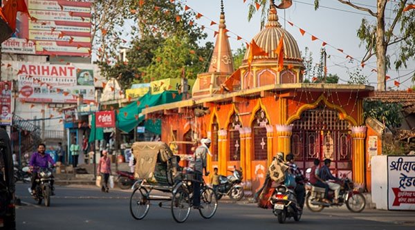Straßenszene in Indien