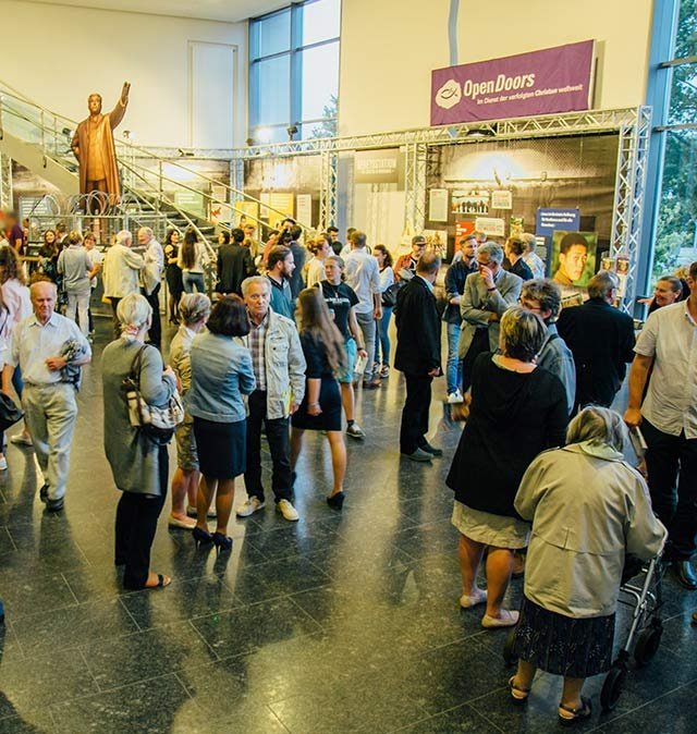 Immanuelgemeinde Ausstellung Open Doors