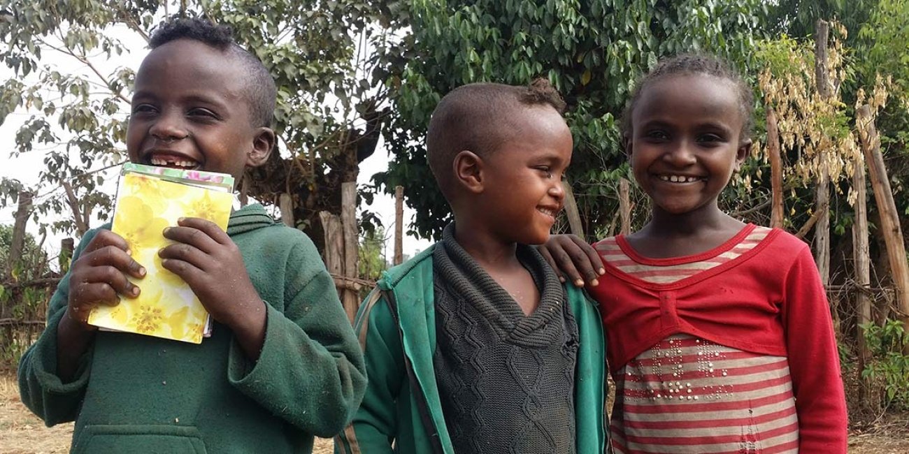 Karten und Ermutigung für Kinder in Äthiopien, deren Vater wegen seines Glaubens ermordet wurde