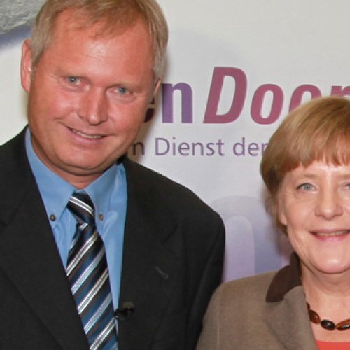 Bundeskanzlerin Merkel im Gespräch mit Open Doors