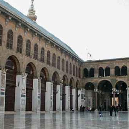 Innenhof der Umayyaden-Moschee in Damaskus Syrien
