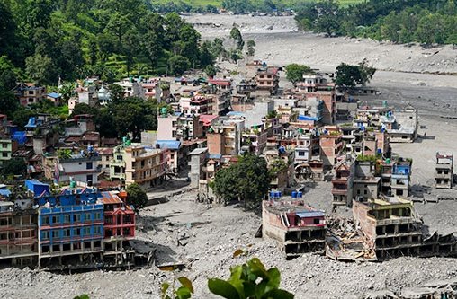 Zerstörte Häuser in den Überflutungsgebieten von Nepal