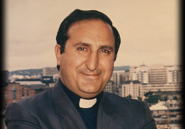 Pastor Haik Hovsepian